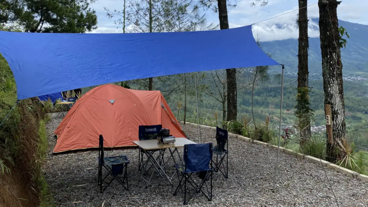 Berkemah di Batu Sunrise Camp